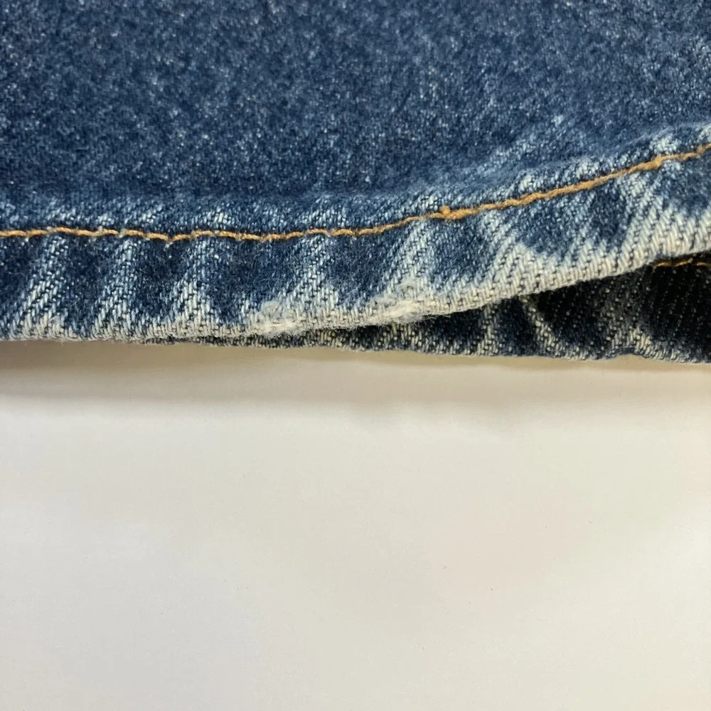 Vintage Levi's 505 Regular Fit Jeans Mens 29x32 Medium Wash Y2K